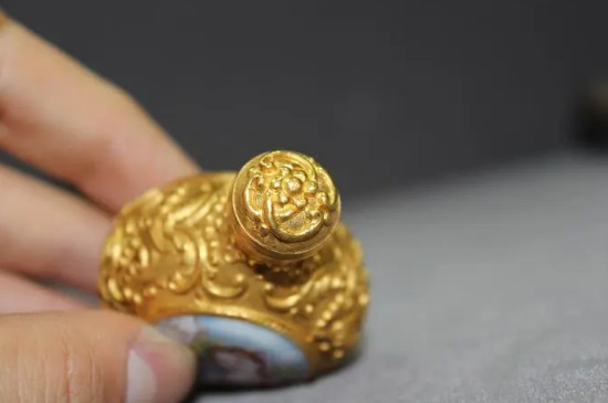 足金是纯金吗,两者什么区别?