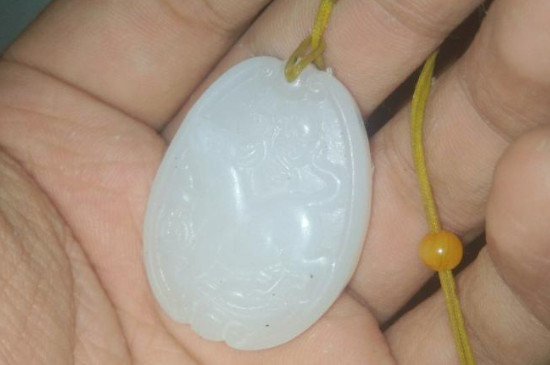 羊脂玉真的不沾水吗