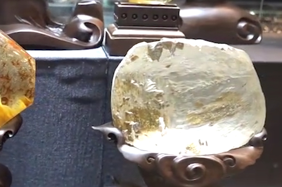 幽灵水晶的功效与作用