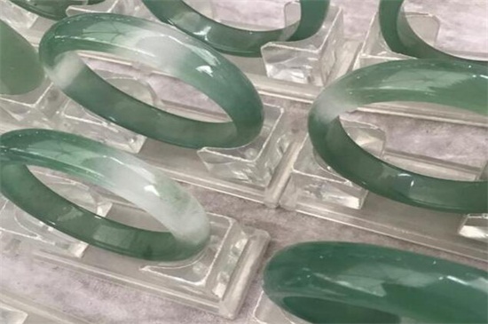 东陵玉的危害