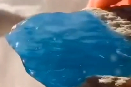 独山玉与翡翠区别