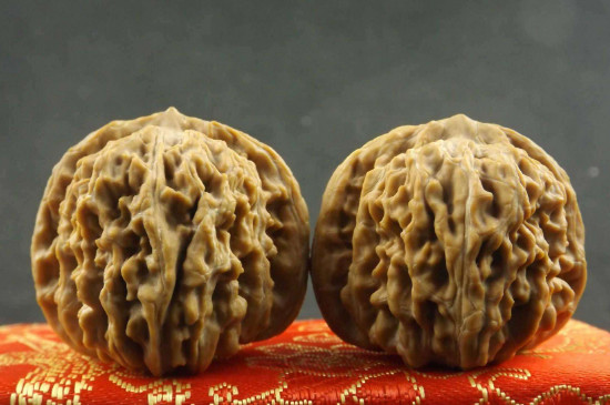 玩核桃忌讳